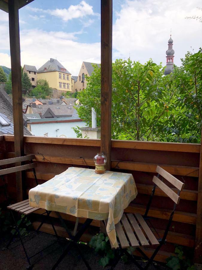 Готель Zum Froehlichen Weinberg Кохем Екстер'єр фото